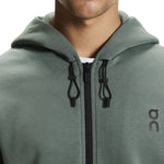 On Focus Tech Zip Hoodie olive