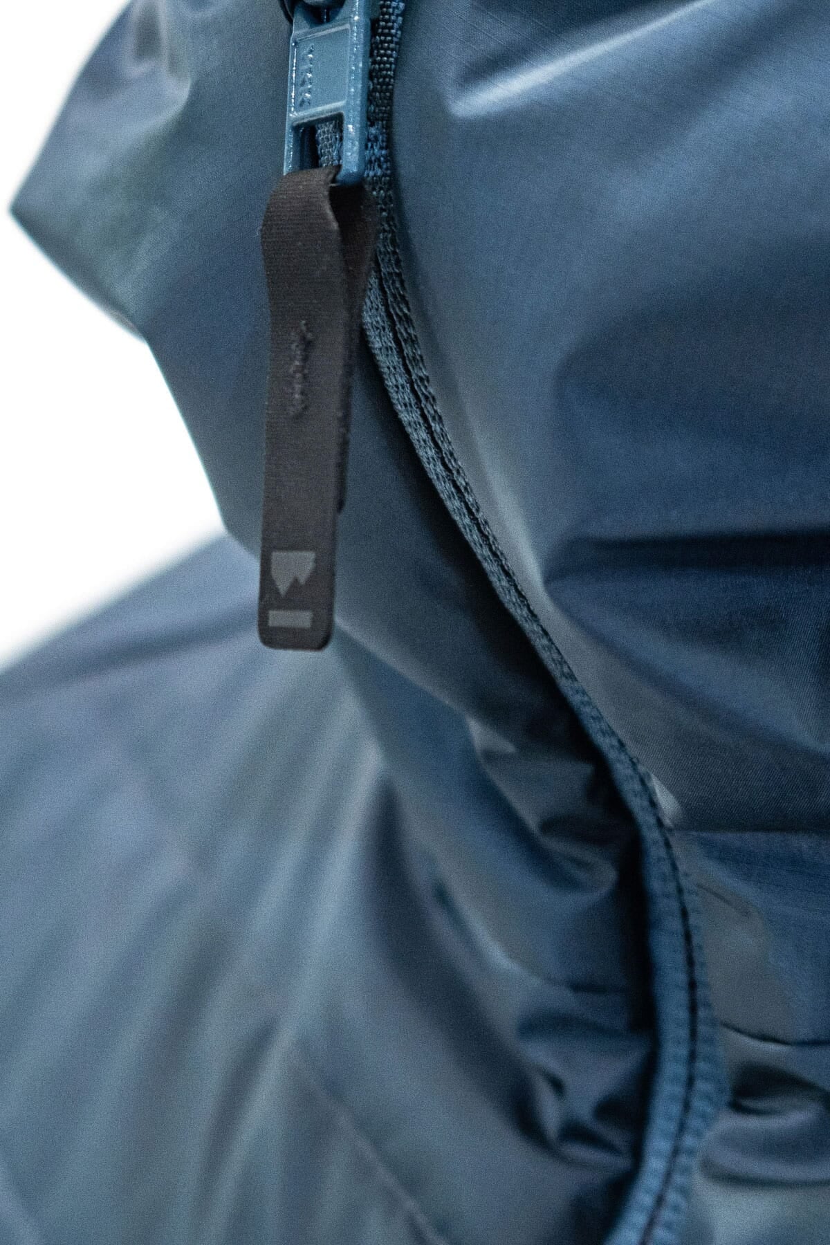 Mons Royale Arete Wool Insulation Hood - Midnight