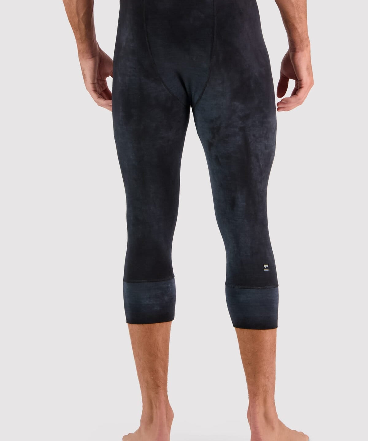 Mons Royale Cascade 3/4 Legging-black acid wash
