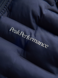 Peak Performance Argon light hood wmn blue