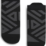 On Performance Low Sock 1 black-shadow