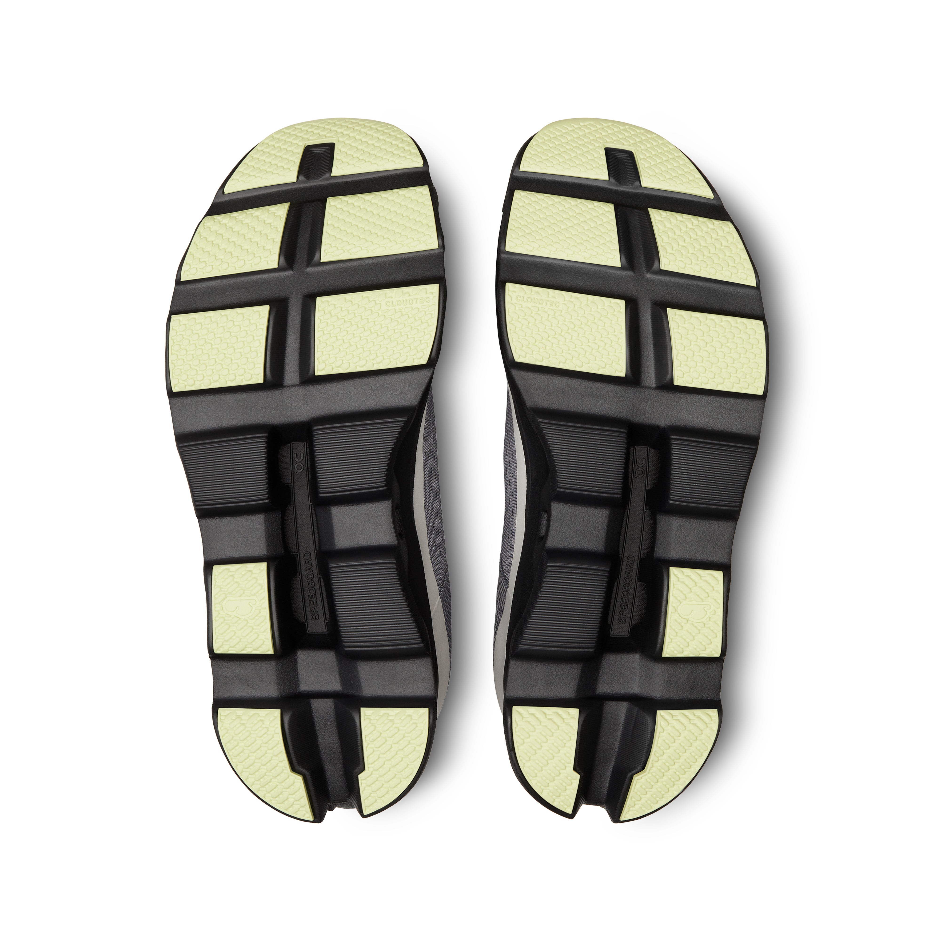 On Cloudmonster fossil magnet