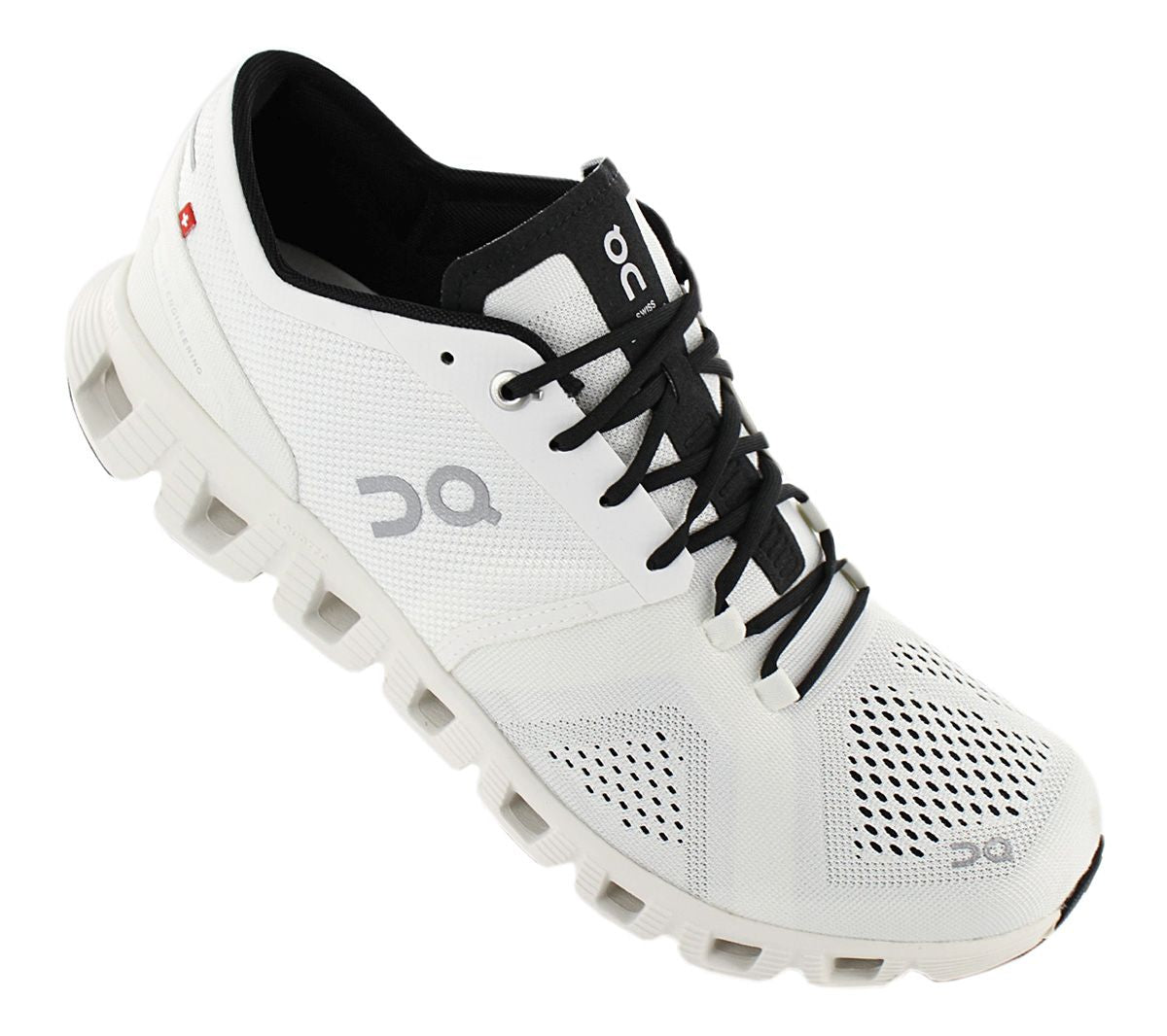 On Cloud X white black