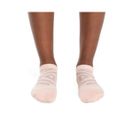 On Performance Low Sock 2 wmn doe-creek