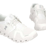 On Cloud 5 all white