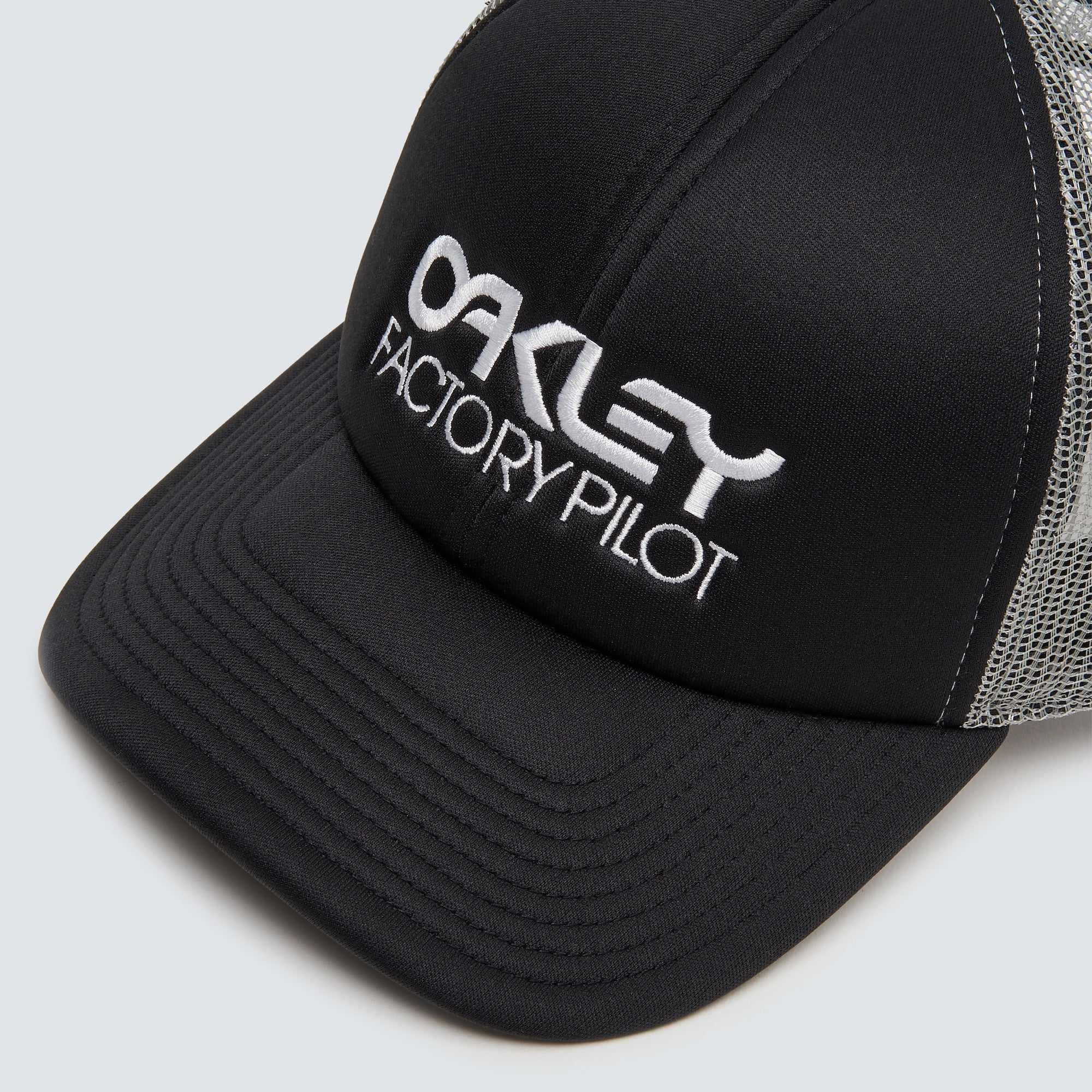 Oakley Factory Pilot Trucker Hat-black