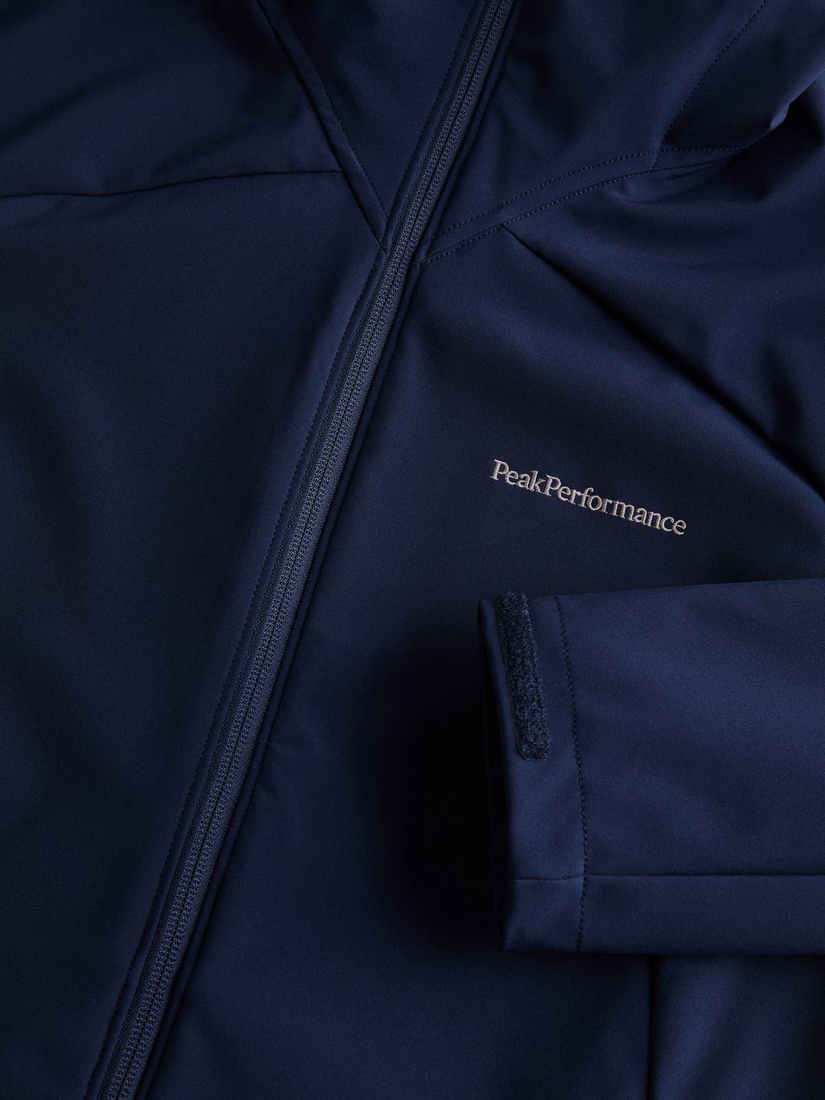 Peak Performance wmn Explore Hood Jacke-blau