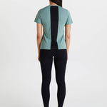 Peak Performance Alum Light Short Sleeve wmn - ashen green