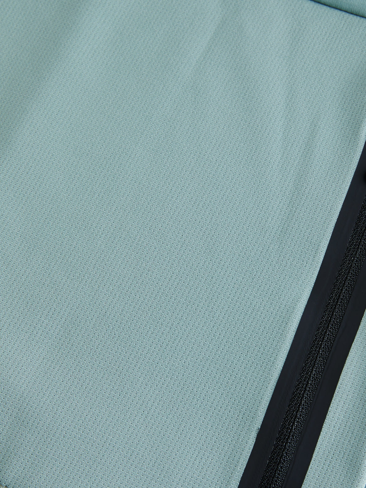 Peak Performance wmn Light Zip Hood-ashen green