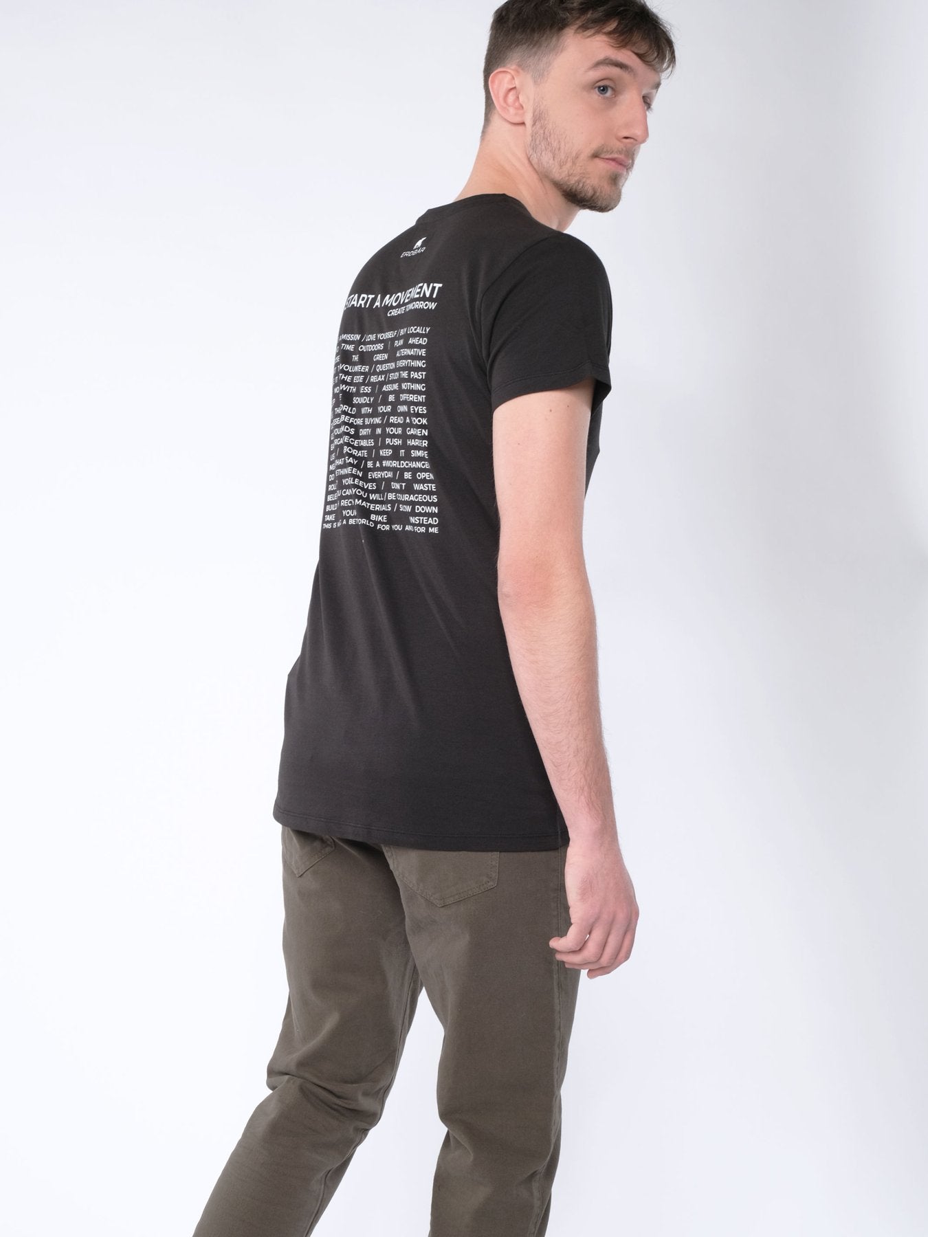 Erdbär T-Shirt start a movement black