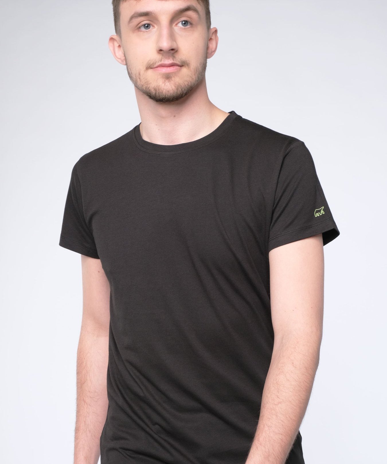 Erdbär T-Shirt start a movement black