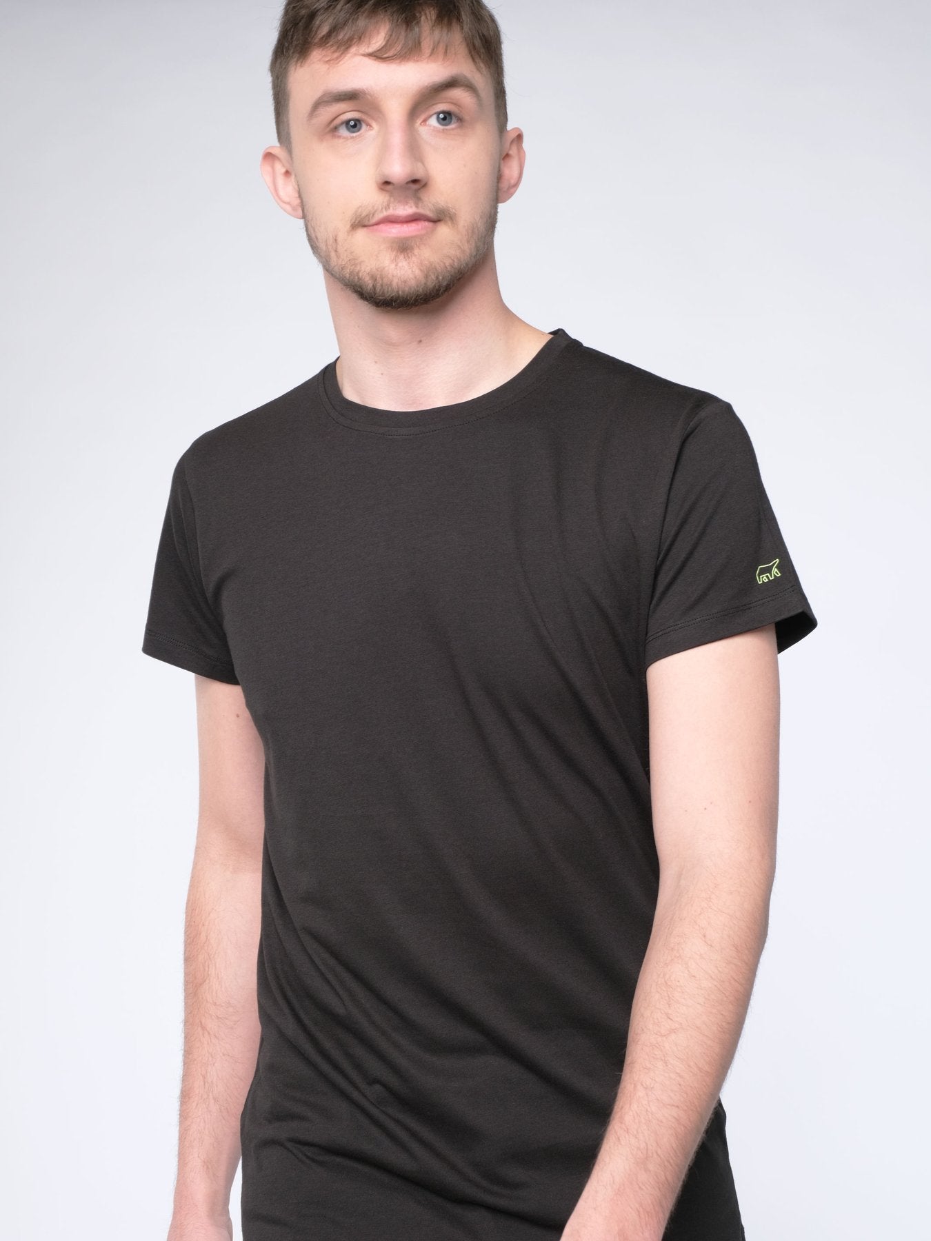 Erdbär T-Shirt start a movement black