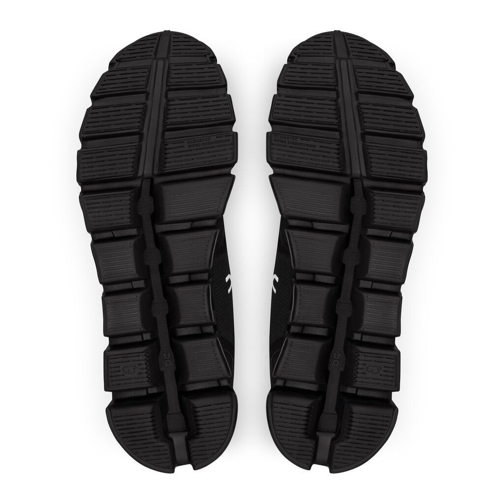 On Cloud 5 waterproof all black