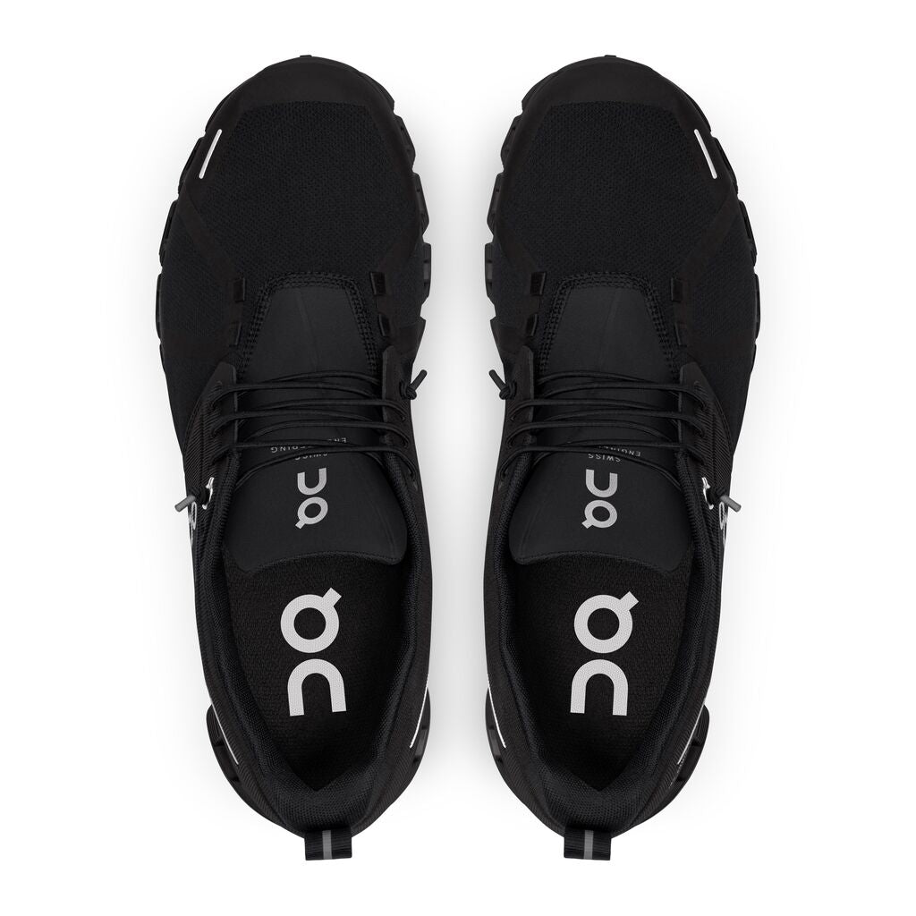 On Cloud 5 waterproof all black