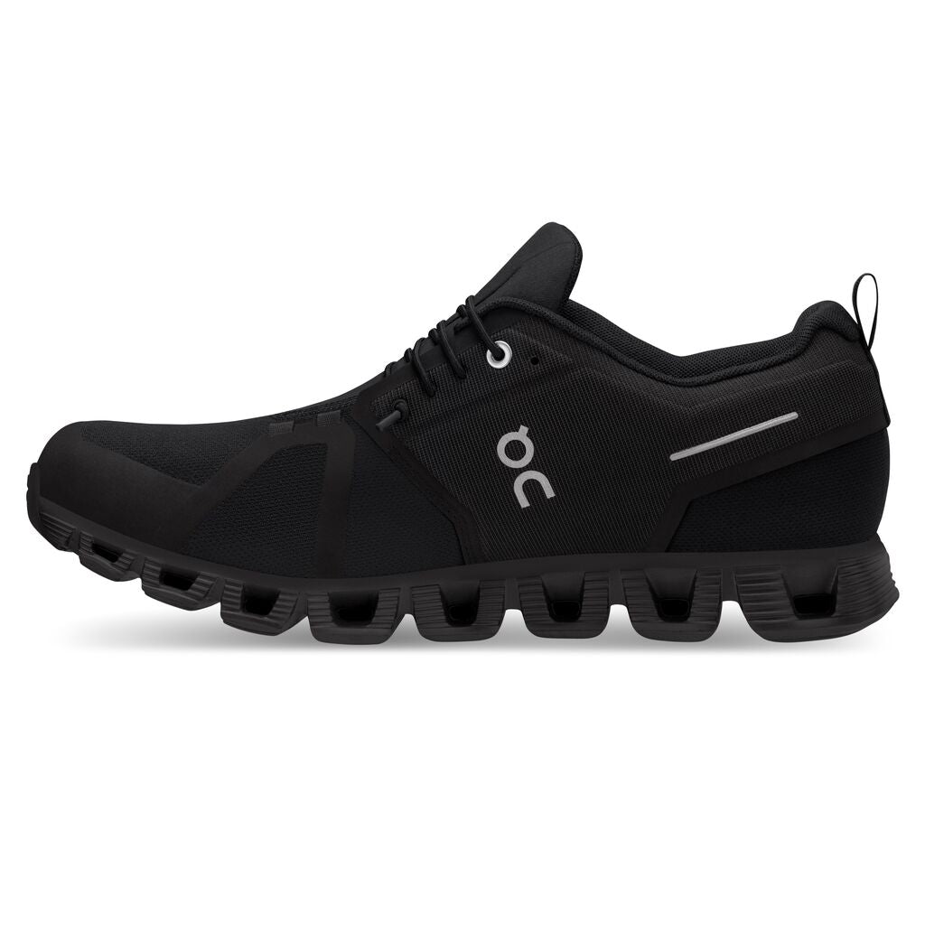 On Cloud 5 waterproof all black