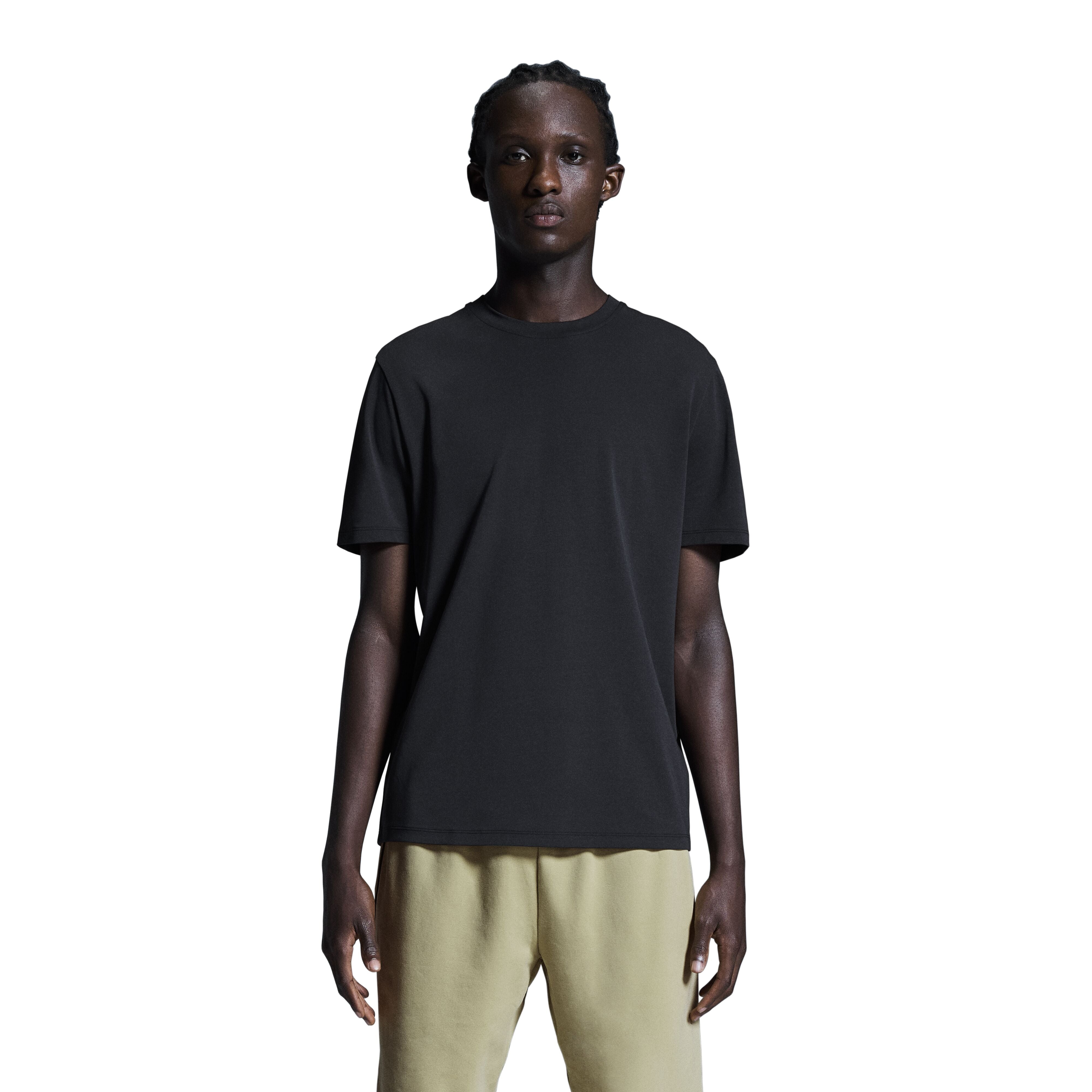 On Focus-T 3 M black