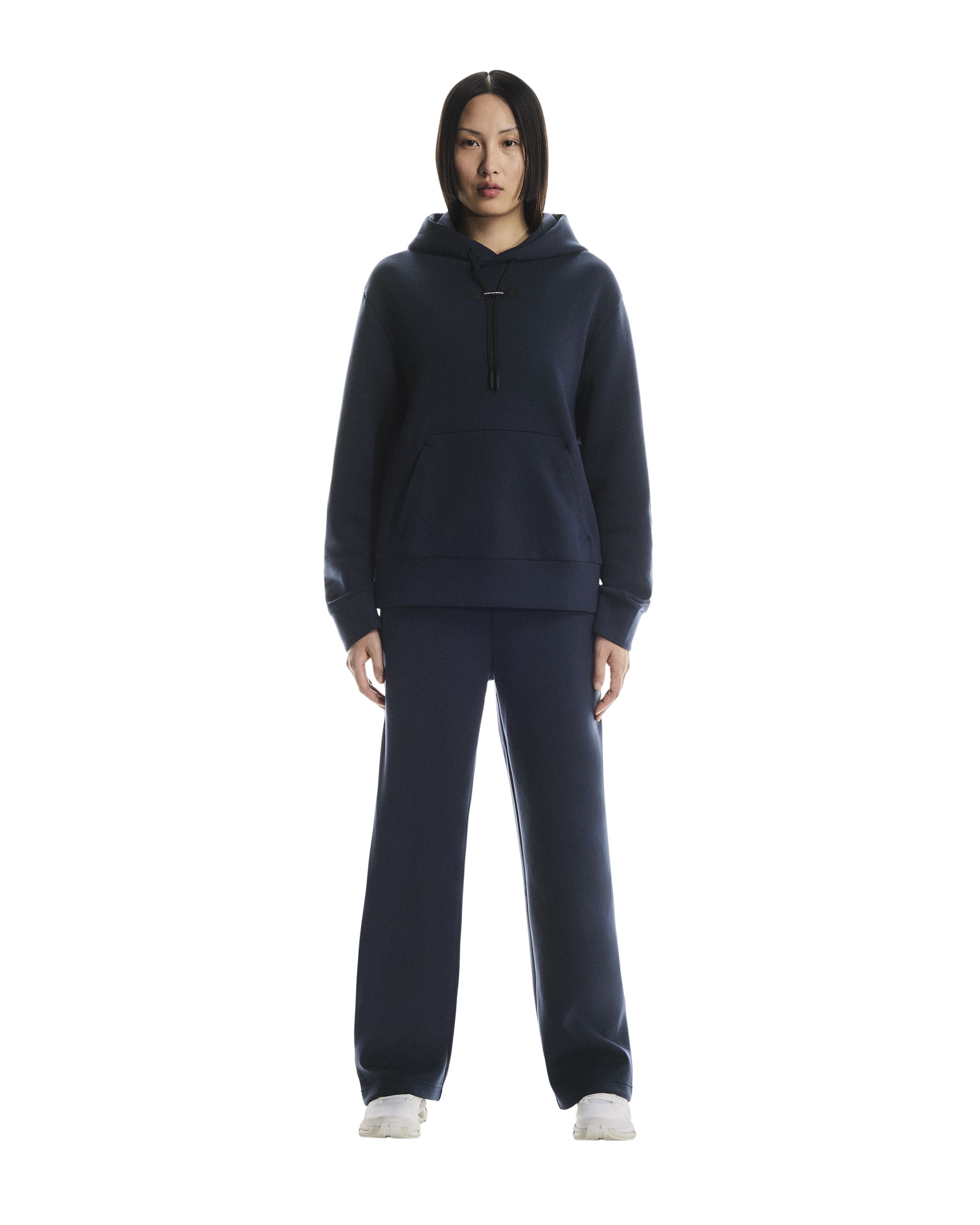 On Focus Tech Hoodie wmn navy
