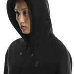 On Focus Tech Zip Hoodie wmn black