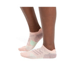 On Performance Low Sock 2 wmn doe-creek