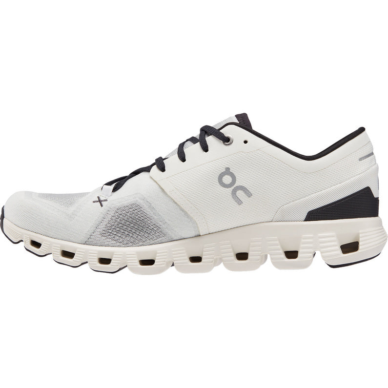 On Cloud X 3 ivory-black