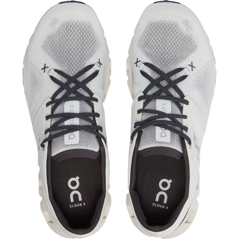 On Cloud X 3 ivory-black