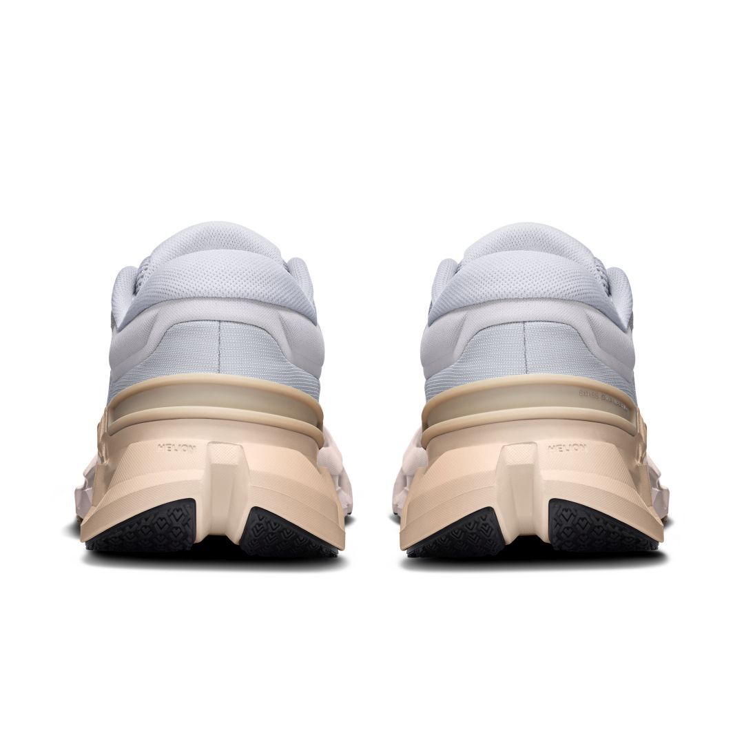 On Cloudflyer 5 wmn arctic cream