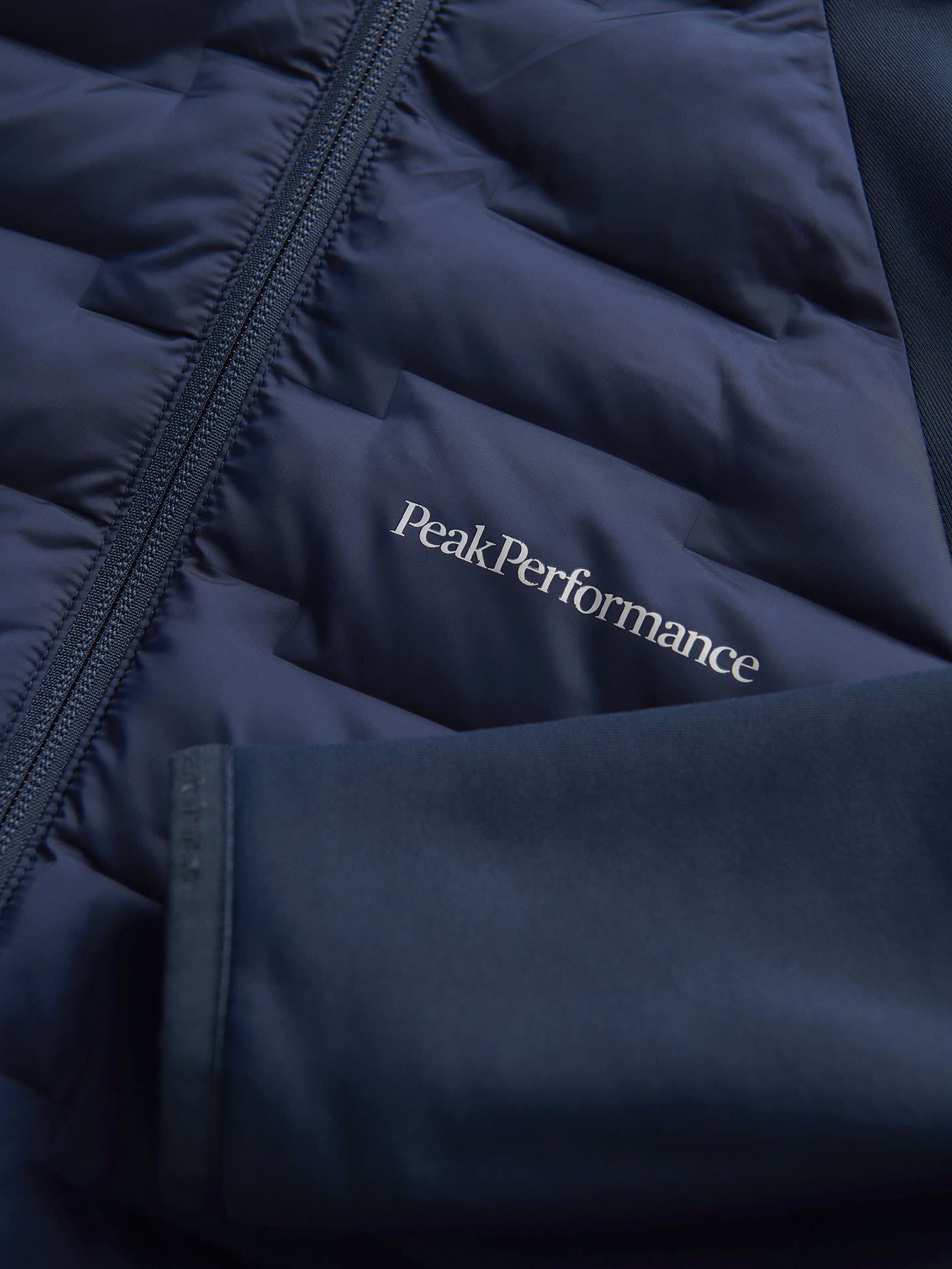 Peak Performance Argon Hybrid Hood wmn blue