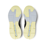 On Cloudnova Flux 1 wmn black-hay